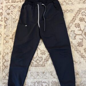 Fabletics Women's Black scrub Joggers with Drawstring